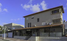 Amigo Hotel On The Beach